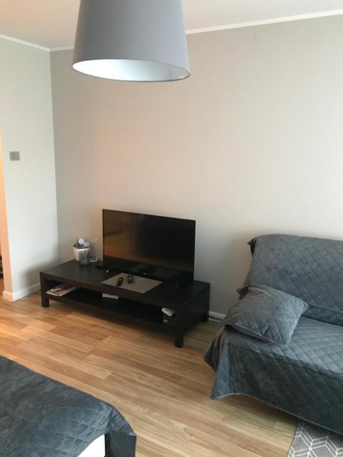 1-bedroom In Centre Apartment *
